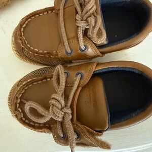 crown & ivy Kids Tan Brown Leather Boat Shoes